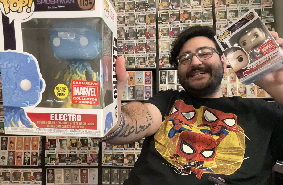 What’s up people??? @OriginalFunko #FunkoFashionFriday with these new sweet #MarvelCollectorCorps pops & t-shirt!! Y’all gotta see the glow ⚡️ on that Electro 😍😍 wow #FOTW #MyFunkoStory