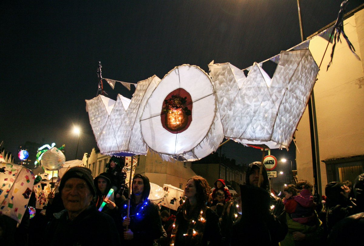 One more sleep to go!

We can't wait to show off our lanterns and for you to see the hardwork our volunteers and sponsors have put in to bringing this parade to life. 

Make sure to wrap up warm and have bundles of fun. Big thanks to Work Out Ashton for being a stellar sponsor.