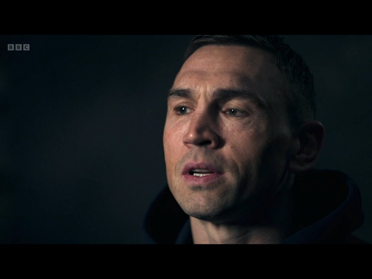 If only the world was full of Kevin Sinfield’s ❤️

#kevinsinfield #goingtheextramile