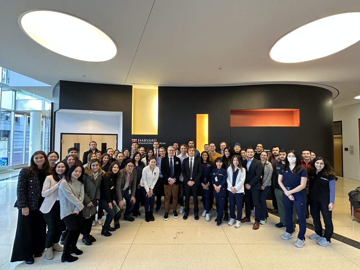 dental_harvard's tweet photo. HSDM was honored to host Dr. Istvan Urban for a special Periodontology lecture that was attended by students and faculty from both Harvard School of Dental Medicine and @budental. Dr. Urban spoke about his perspectives on vertical and horizontal ridge augmentation. https://t.co/9m0EG6L5YY