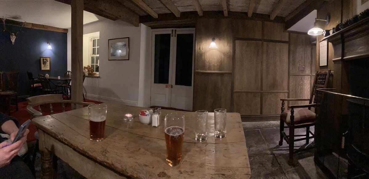 Chris_the_Book's tweet photo. Iβve become that Middle-Aged Pub Bore that comes into his/her local and reminisces with the landlord about Old Timesβ¦ #HayonWye #BlueBoar https://t.co/r39KFirkRn
