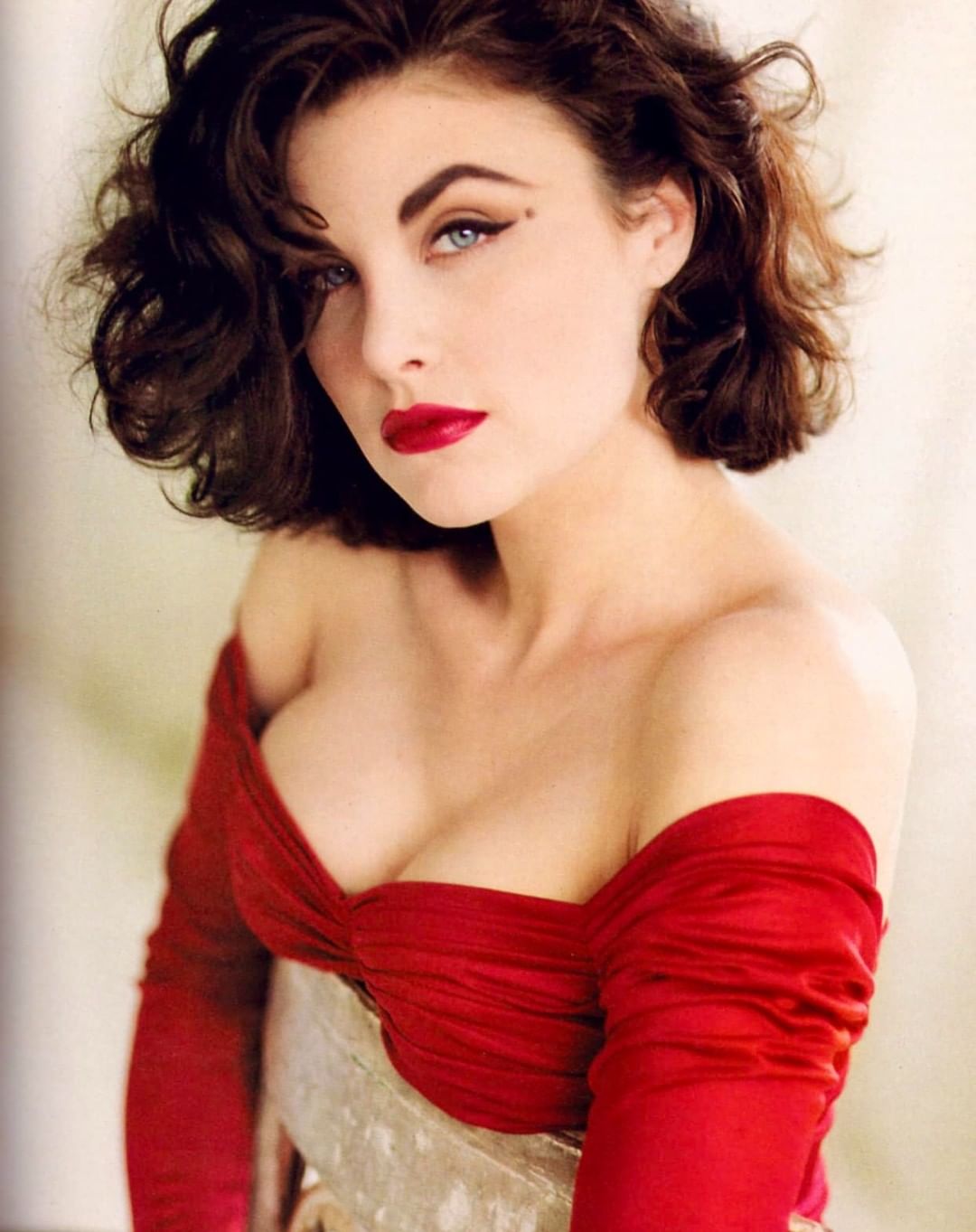 Happy Birthday to the amazing Sherilyn Fenn! 