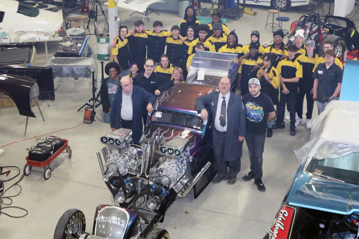 DRIVE One TechCenter tweet media