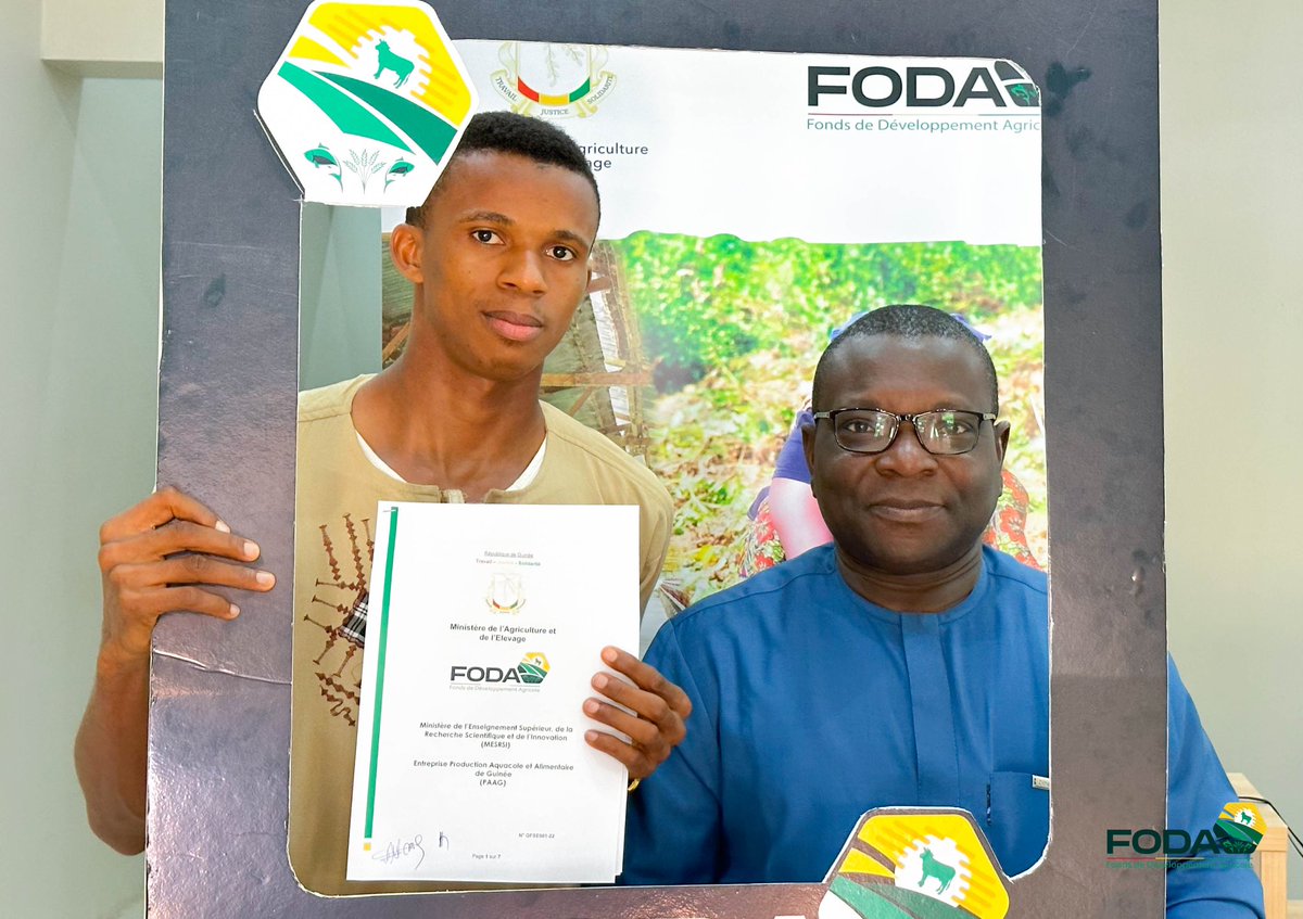 foda_gn's tweet photo. 𝐒𝐢𝐠𝐧𝐚𝐭𝐮𝐫𝐞 𝐜𝐨𝐧𝐯𝐞𝐧𝐭𝐢𝐨𝐧 

Ce vendredi 03 février 2023, nous avons procédé à la signature de la première convention de financement étudiant. Cette collaboration s’inscrit dans le cadre de la promotion de l’entrepreneuriat agricole en milieu estudiantin. 
1/3 https://t.co/YBc8YJS4hy