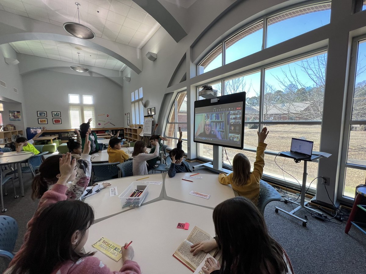 HewettJessica's tweet photo. Our Otters loved participating in the FCS World Read Aloud events hosted on Teams today. They thought it was so cool when they were chosen to ask the author a question. Thank you to everyone involved in coordinating this event. #fcswrad https://t.co/V1jQKDcMzF