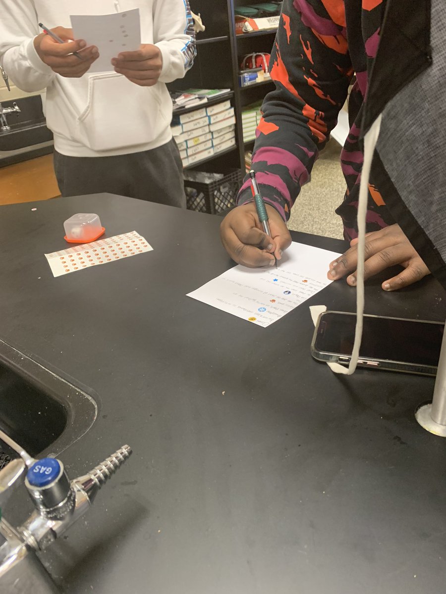 ShimekaD's tweet photo. Nitrogen Passport Lab #southwestblessed #builtforbibb @SWPatriots @BibbSchools https://t.co/xSV8fXCso2