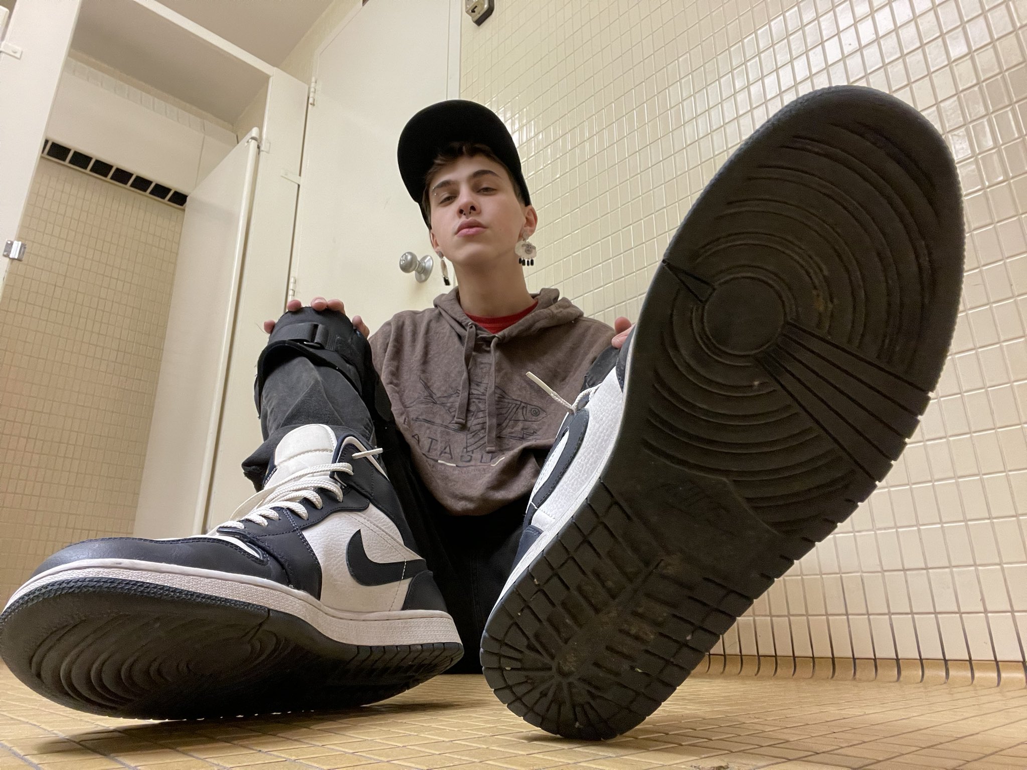 basil gray on Twitter