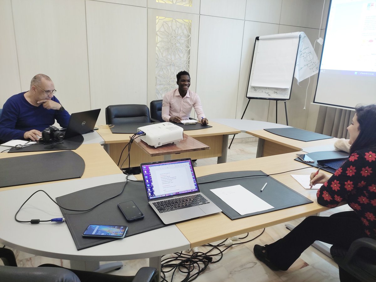 Mensah_Agbenou's tweet photo. Ce fut un moment incroyable avec vous, Prof. Adnan, Dr Jeila et tous les autres collègues. Je suis enfin chez moi après cette belle expérience... #LearnTheExpertWay https://t.co/4SXe4tLcyd