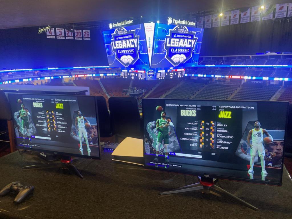 Esposure tweet media