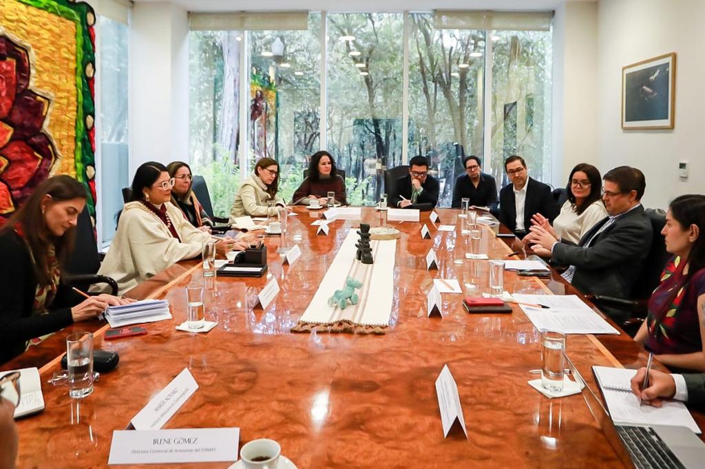Alejandra Frausto tweet media