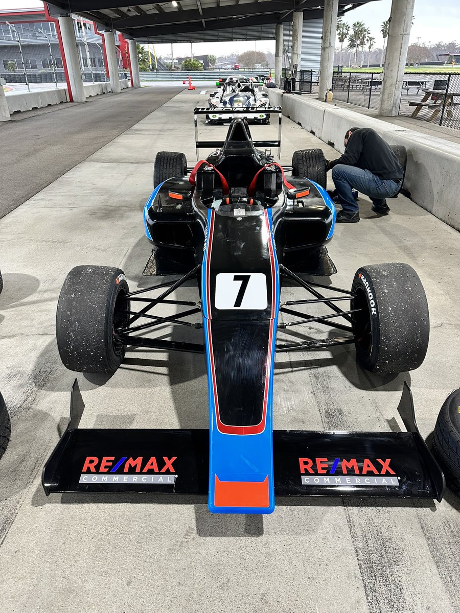 Hey <a href="/CaymanREMAX/">REMAX Cayman Islands</a>   Now you aren’t the only RE/MAX formula race car. Maybe we need to get <a href="/remax/">RE/MAX</a> to find a broker to add RE/MAX Collection on a car and we will have the entire brand represented! ericwisniewski.com/sponsors/spons…