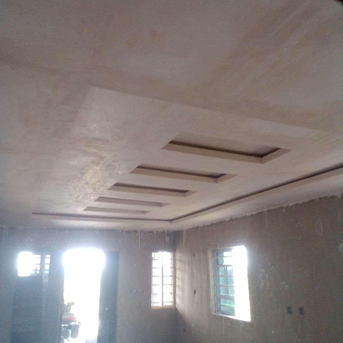 sholayPopAndArt's tweet photo. Good evening, please help retweet when you see this on your TL.🙏

I do all  pop designs including screending and parapet. Please help retweet cos my customers might be able to see it on you TL

#UsePayday
Babachir Lawal
Access bank
Iwo road
Nigerian soldiers https://t.co/FlZxyBKuq4