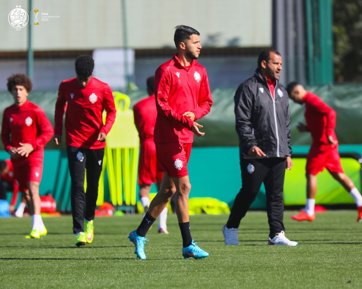 WACofficiel's tweet photo. All eyes on tomorrow game 💪 #ClubWC 🔴⚪

#DimaWydad https://t.co/4uGZZkpWW3