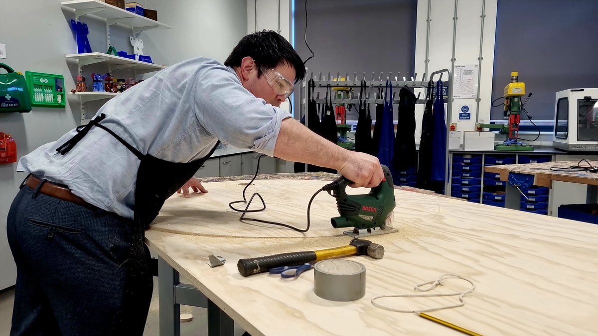 stuart_carroll1's tweet photo. Great to have Mr Ng-Bell building the hovercraft in Product Design this week!
Where science meets Product Design!
#Cmascience #cmadt #thecmaway #Manofmanytalents
#howmanyhashtags https://t.co/uwSpuZbsBu