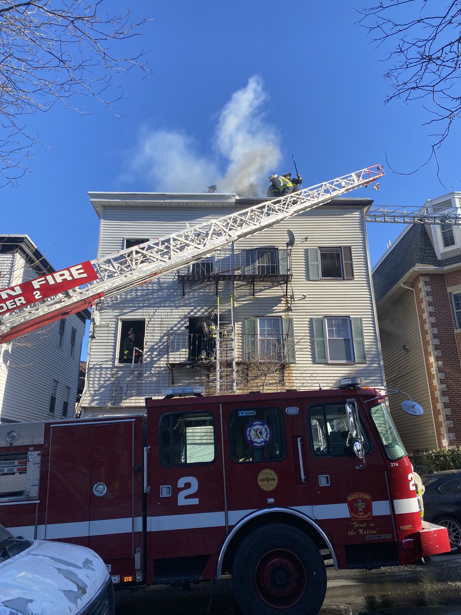BostonFire's tweet photo. Companies are battling a fire in bitter conditions on Cottage st . East Boston Fire on floors 2,3 all companies working. https://t.co/wwcTrb4SkT