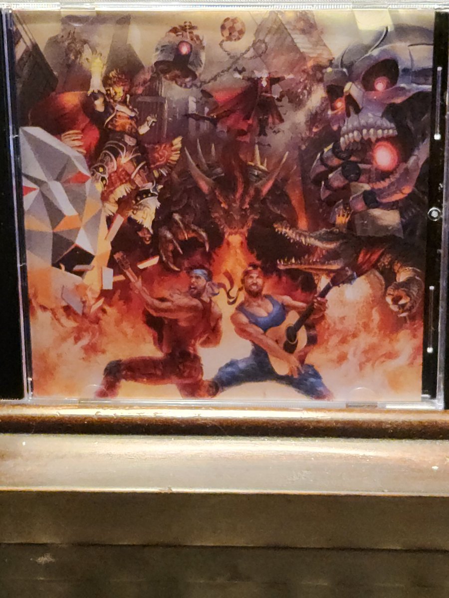 derever86's tweet photo. @superguitarbros It's arrived! Time to rock out. https://t.co/QuU2QNGJSV