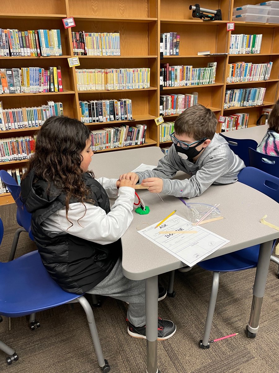 RushtonLibrary's tweet photo. It’s been a busy couple of weeks in the Library!

3rd graders had to rescue Matty from his puddle of glue! https://t.co/6yX5G5Pmu7