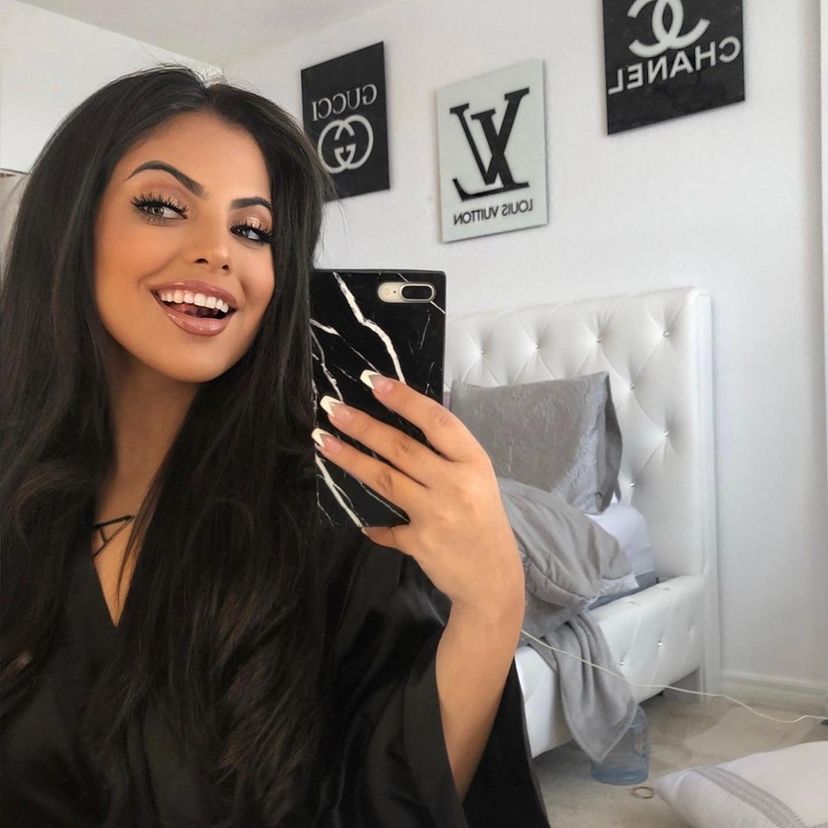 lexitaylorxo1's tweet image. Whats your guys plan for the weekend?