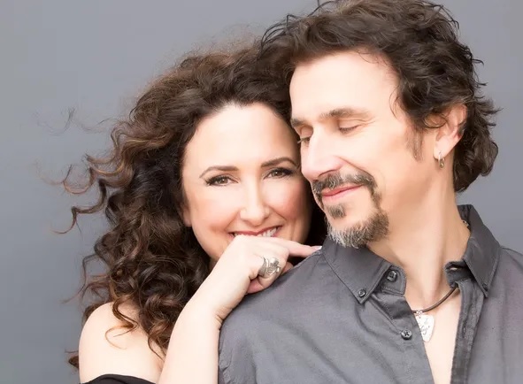 HigleyCenter's tweet photo. Come out and enjoy Gypsy Soul this Valentine's Day with your loved one! ❤️ This  show is full of beautiful stories and authentic blends of acoustic rock, pop, blues and jazz! Get your tickets now: https://t.co/MmGsMjmC1x https://t.co/JSpcK7AXw1