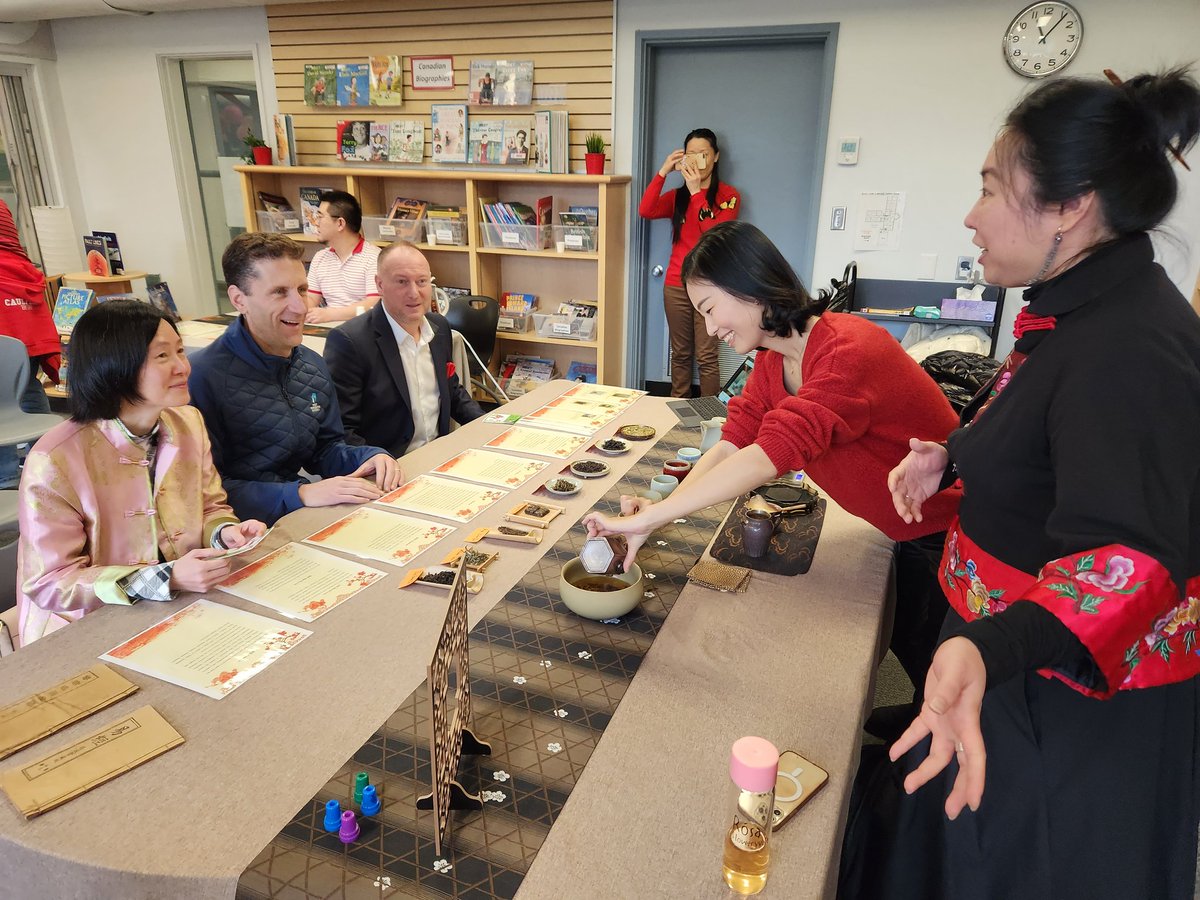 Caulfeild School tweet media