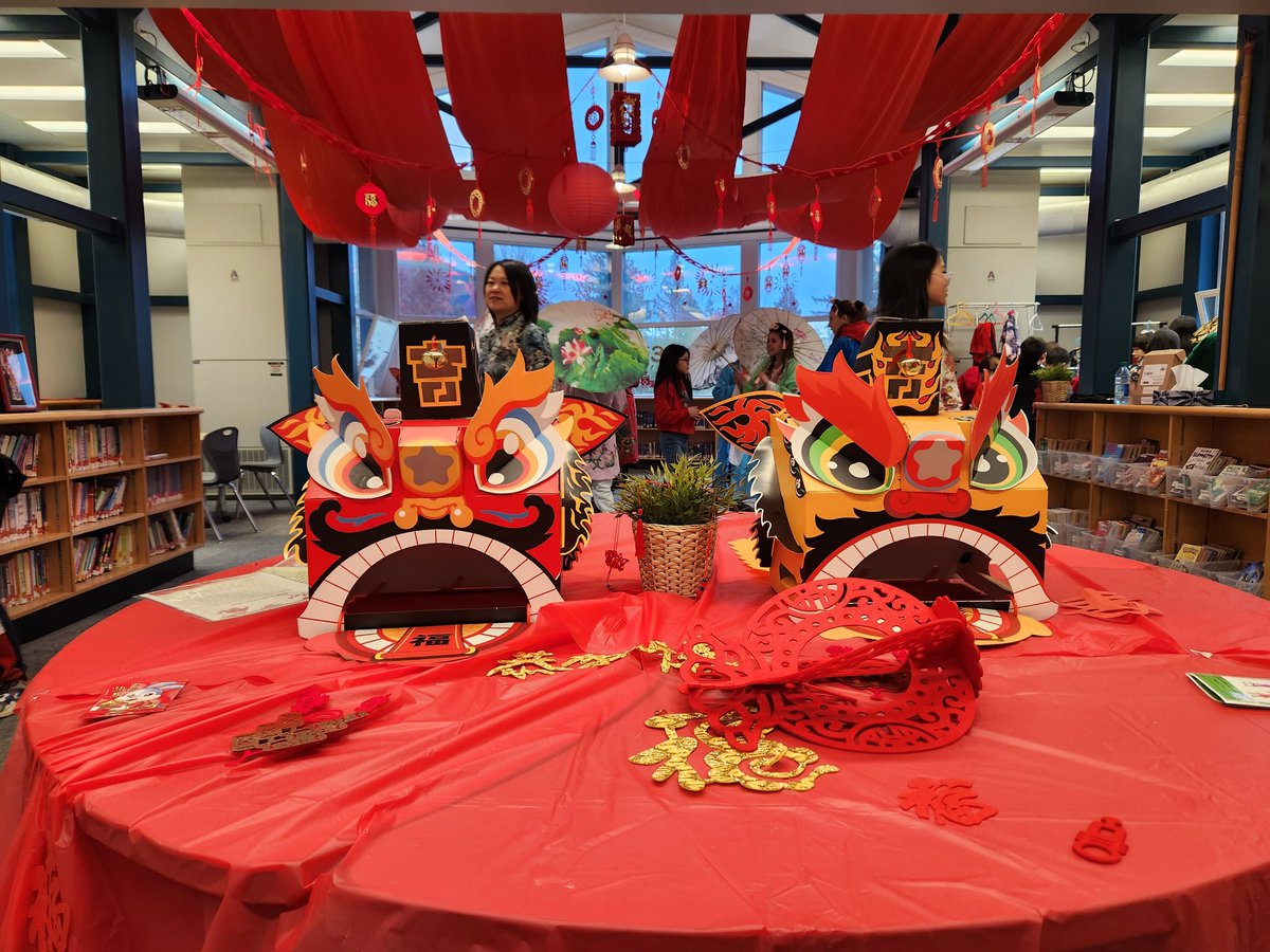 Caulfeild School tweet media