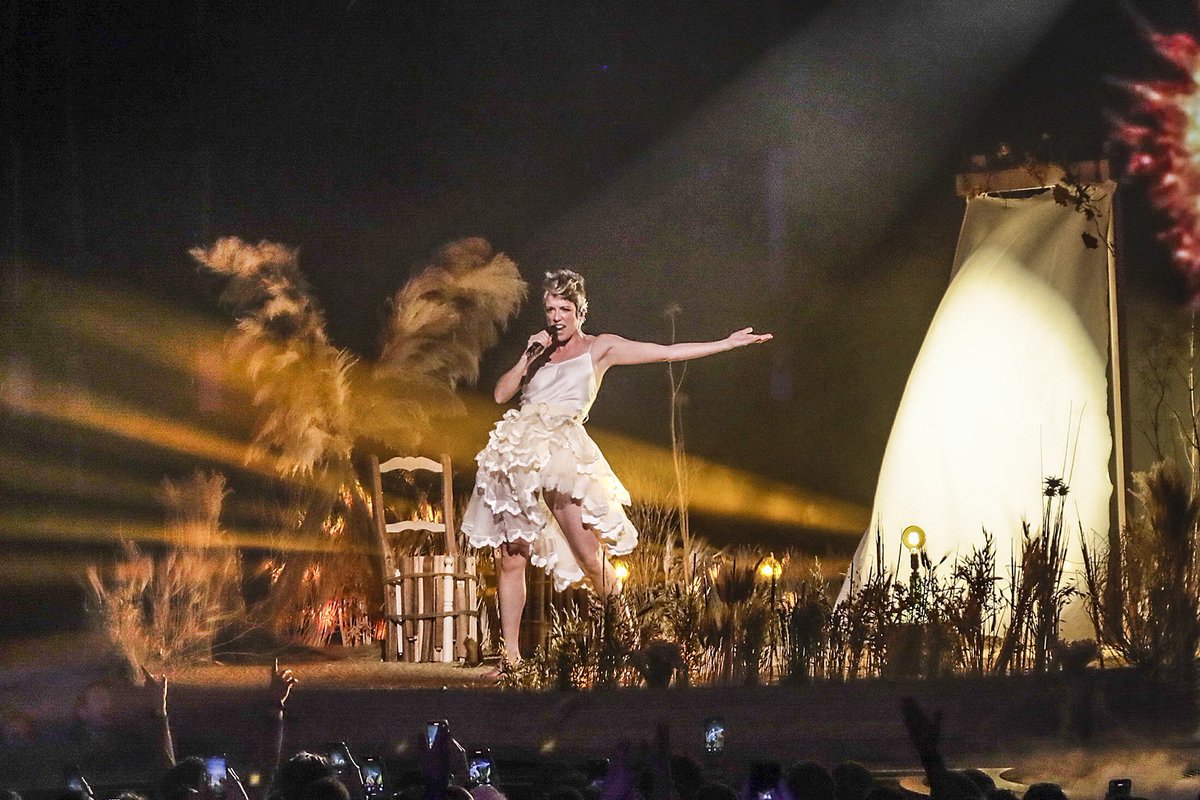 lakarmento's tweet photo. Muchísimas gracias a todxs. ¡Estamos en la final del Benidorm Fest! ¡Loroló loroloroló! 🍊 https://t.co/iozpvAVjJh