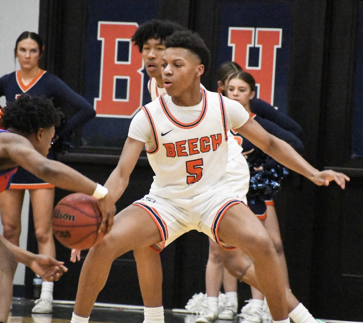 IamHeavyO's tweet photo. Gameday!!! Beech Boys Basketball host Gallatin tonight 7:30pm!!! #PlayWithEnergy https://t.co/l5gfTyN5cN