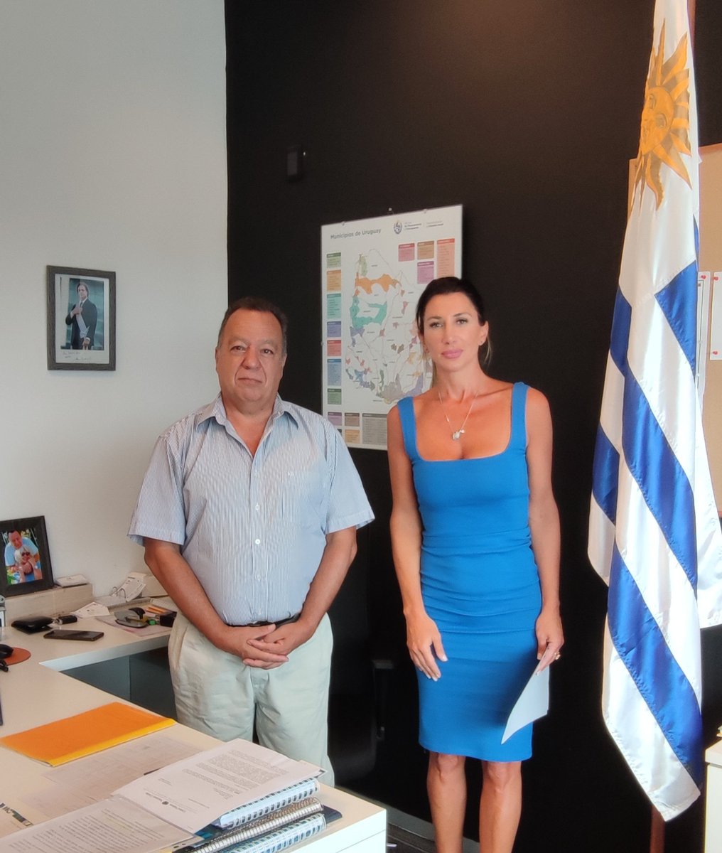 sinae_oficial's tweet photo. Camino a la VIII Plataforma Regional para la Reducción del Riesgo de Desastres, consolidamos allí el lanzamiento de ARISE Uruguay, una red de empresas privadas como actor clave en la creación de sociedades resilientes al riesgo, y Virginia Staricco será quien la liderará. https://t.co/pQwaYmNOAd