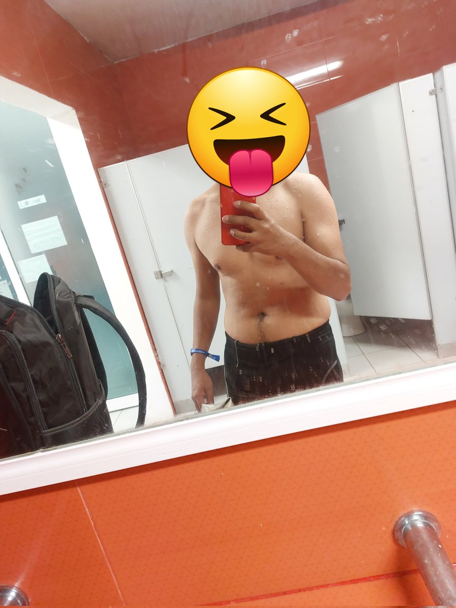dany7GM's tweet photo. Regresando a nadar... https://t.co/EbnfyXMXHp
