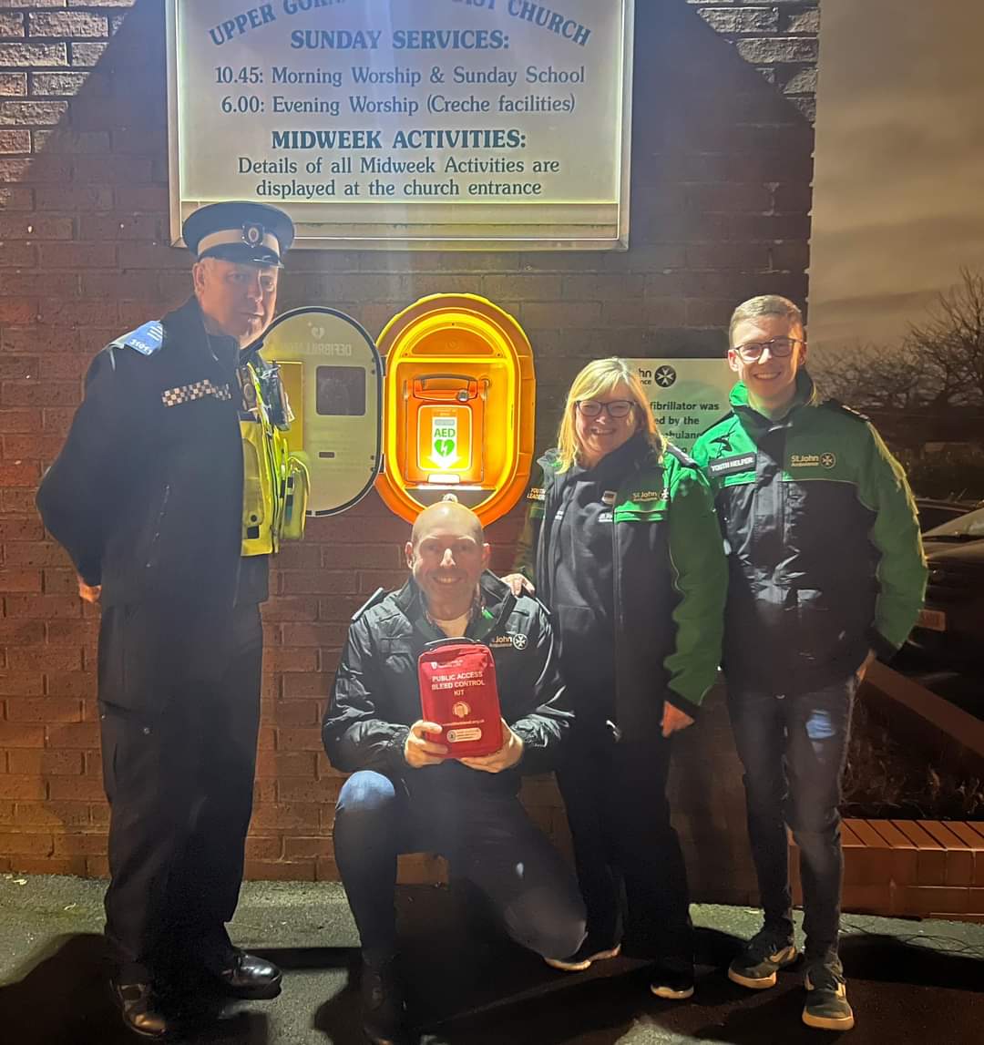 Brilliant to have been given a Bleed Kit to put alongside the Defib at Upper Gornal Methodist Church by West Midlands Police courtesy of the Daniel Baird Foundation. Thank you <a href="/lynnebaird8/">Dr Lynne Baird MBE</a> and Garry Marson.  <a href="/stjohnambulance/">St John Ambulance England</a> <a href="/cllr_aston/">Adam Aston 🌹🚑</a>  James Harper .