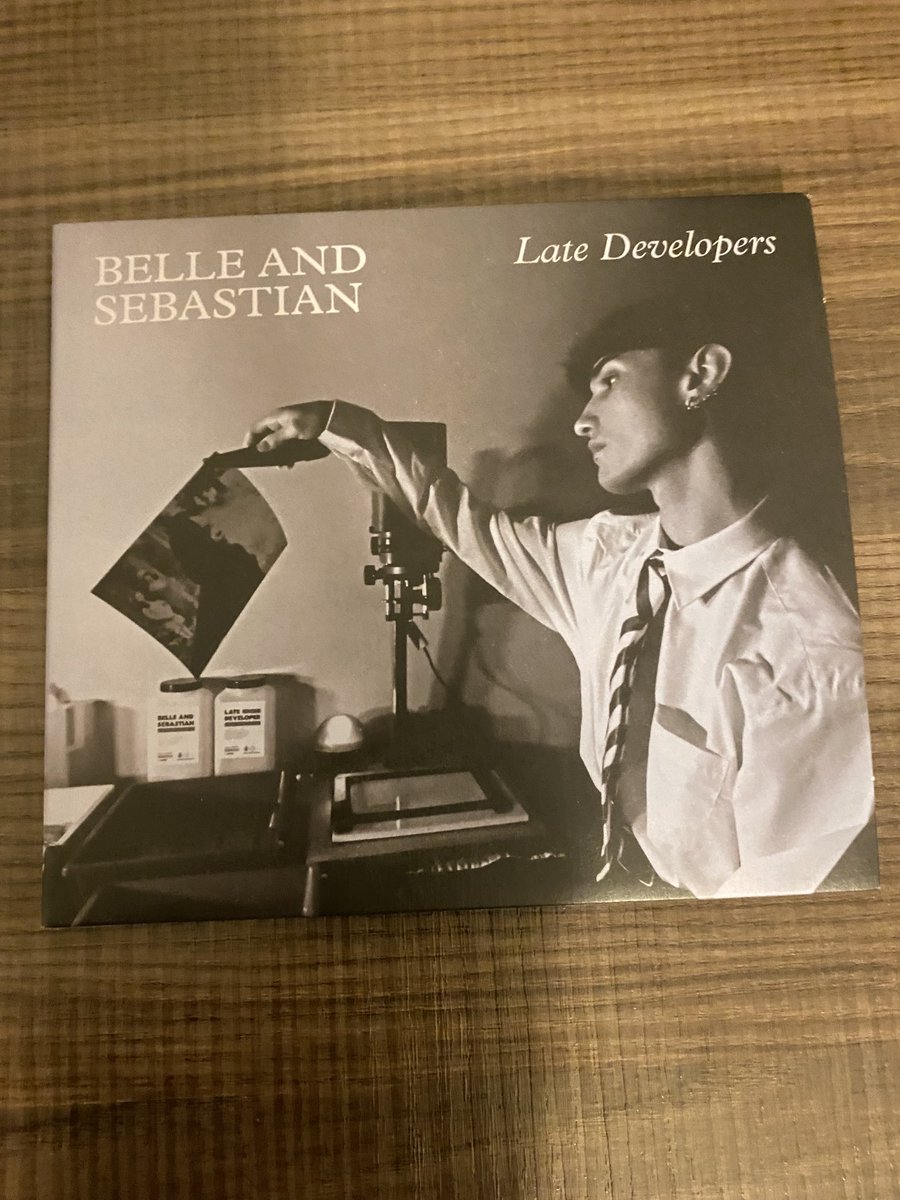 jordivmusic's tweet photo. Doncs molt bé el #latedevelopers dels ⁦@bellesglasgow⁩ Els veig força en forma! https://t.co/FM2BrIfbio