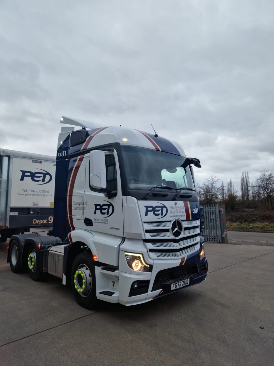 _P_E_T's tweet photo. Whoop whoop the day finally came that the big daddy arrived and like all good things it was worth the wait @MertruxLtd thanks to Andrew Bonser https://t.co/A02MTBAX1b