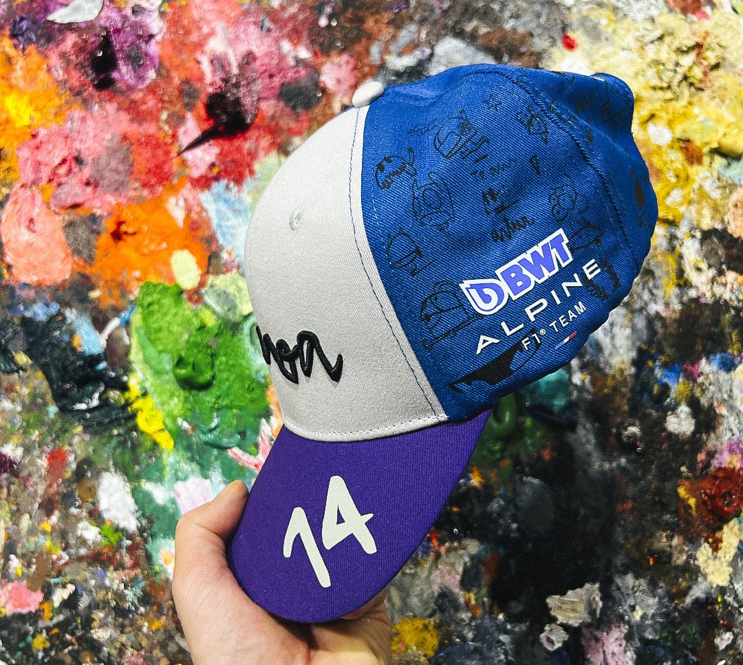 @KryptoHawk17 @LilHeroesNFT 2 weeks in & we have our 1st Training Camp reward Hand signed @Kimoa cap by two greats. @LilHeroesNFT artist @plansartstudio and 2 x F1 Champ Fernando Alonso @alo_oficial Get your LilHeroes & LilVillains training & earn points for rewards or burn to jump the leaderboard. #reward