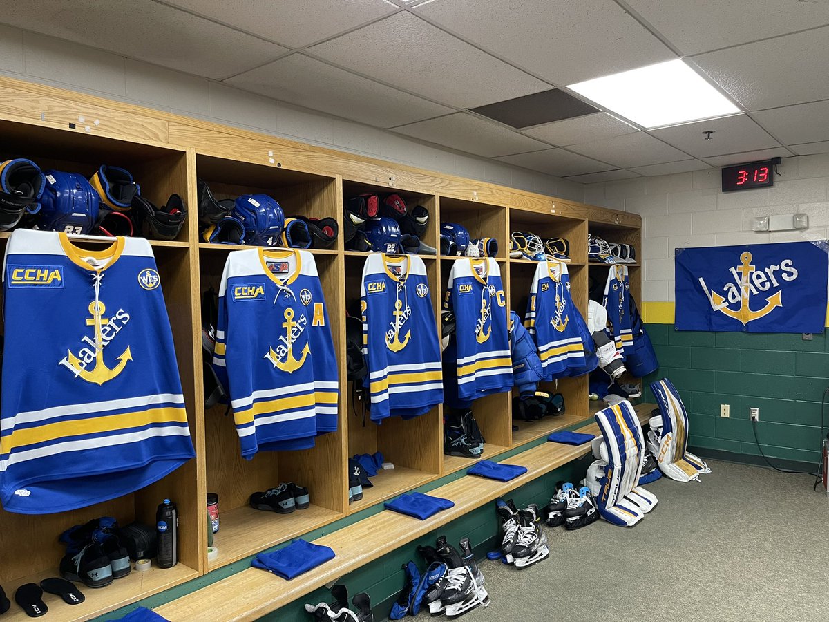KinnearDanny's tweet photo. All set for Game 1 against those Cats from NMU ⚓️ https://t.co/N5MaA7aS1Y
