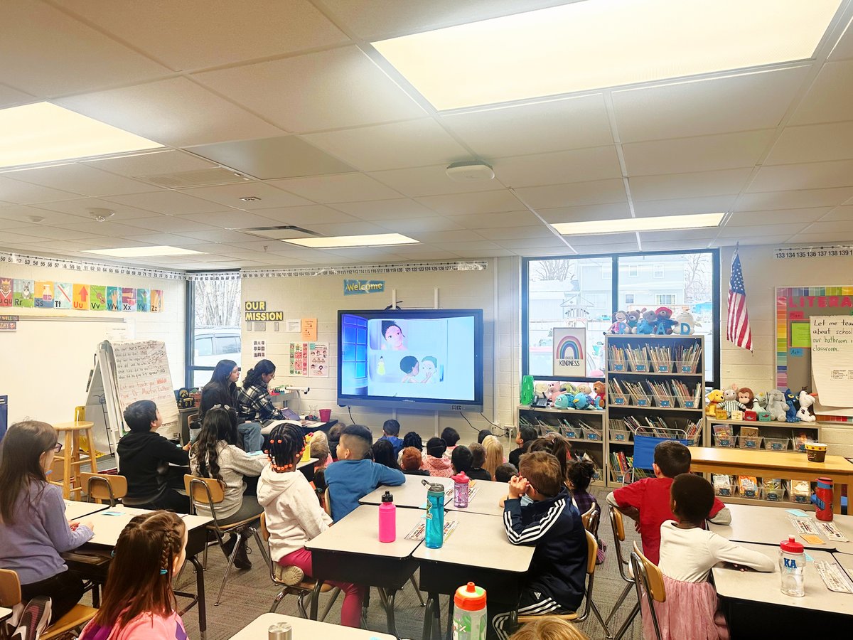 UrbandaleCSD's tweet photo. Throughout the month of February, students from Urbandale High School who are part of CORE (Community of Racial Equity) are visiting Urbandale elementary schools in celebration of Black History Month. #empoweringU #UHSpride #KApride
https://t.co/wXfySKaj7E https://t.co/2i30aXTpiF