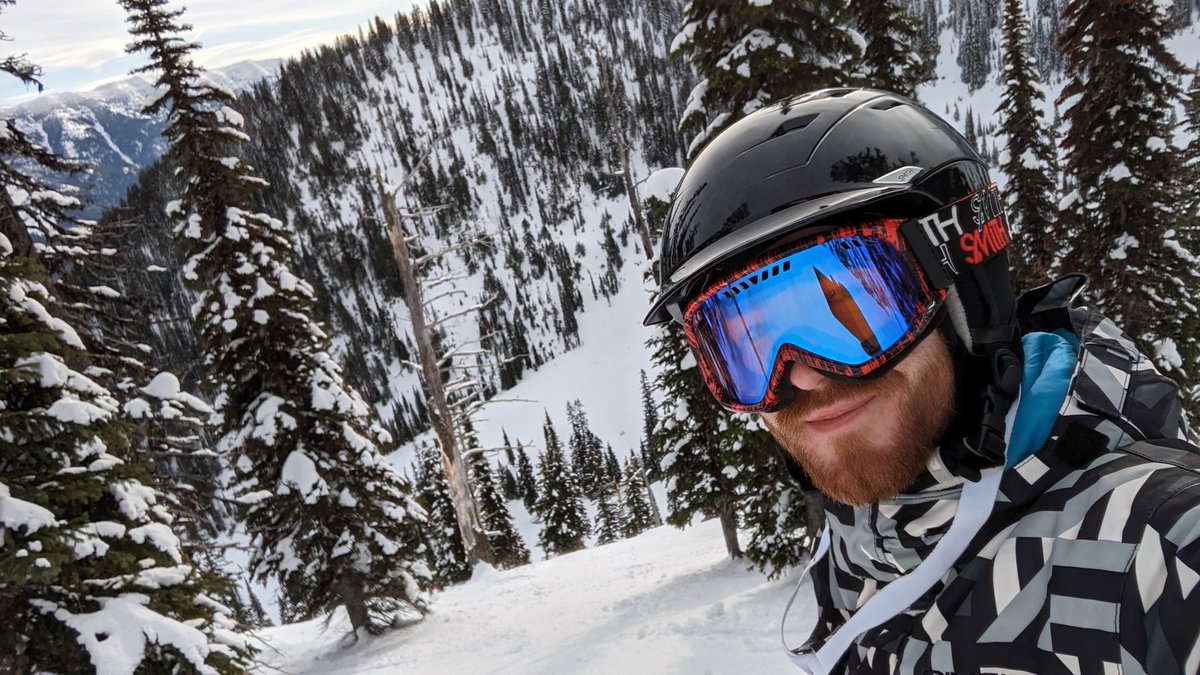 Th3PurpleDon's tweet image. These warmer temperatures just mean more time spent on the lovely powdery tree runs at the top of the bowls @SkiFernie ☺️⛷️🇨🇦

However, Snake Ridge felt like being a little bit evil today 👀🐍

#FernieStoke #SkiFernie #SkiBC