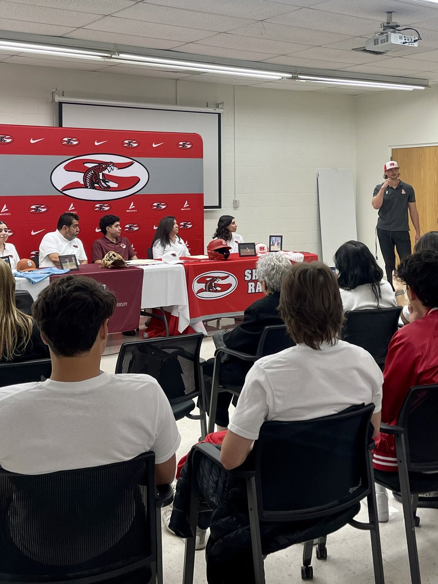 Congrats to <a href="/SharylandBaseb1/">Sharyland Baseball</a> Horacio Garza! He signed a National Letter of Intent to play Baseball at Texas A&amp;M International University! ⚾️