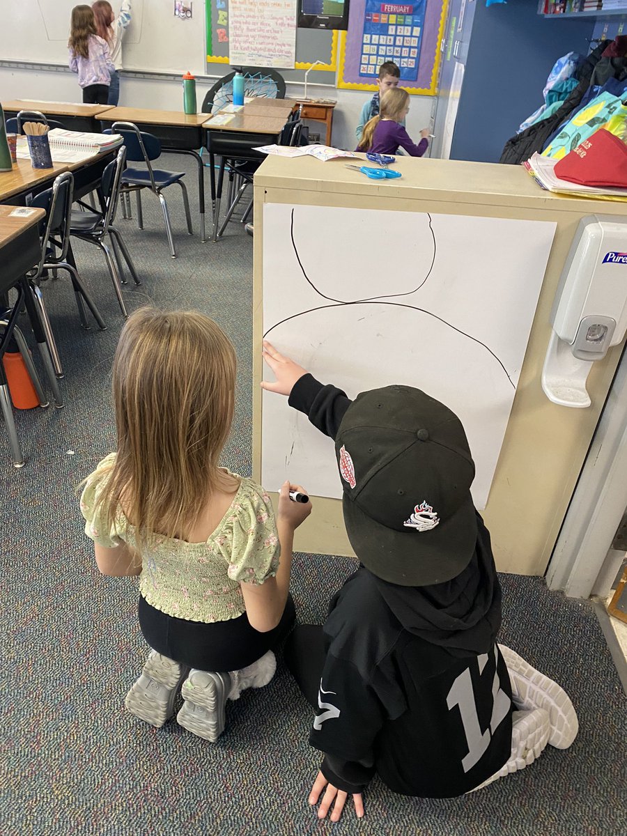 MsSMahal's tweet photo. Utilizing our new vertical non permanent workspaces to learn about lines and curves in math! Students worked with a partner to draw images containing lines and curves. When one partner dictates and the other writes, everyone is engaged! https://t.co/eCA4gLUCFw