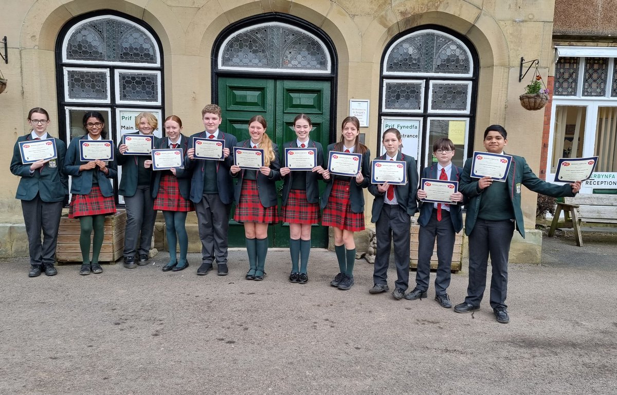 Senora_Adam5's tweet image. Our talented @StBrigidsSch students received their certificates for the @GCHQ national language challenge. We are all so impressed- all our teams were in the top 10% in the UK. Our highest ranking team placed 135th out of 3009 teams! Fantastic! #superspies @WG_Education 🔎🕵‍♂️