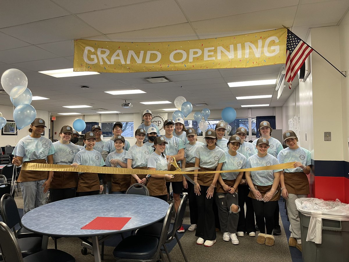 Angela Drenth tweet media