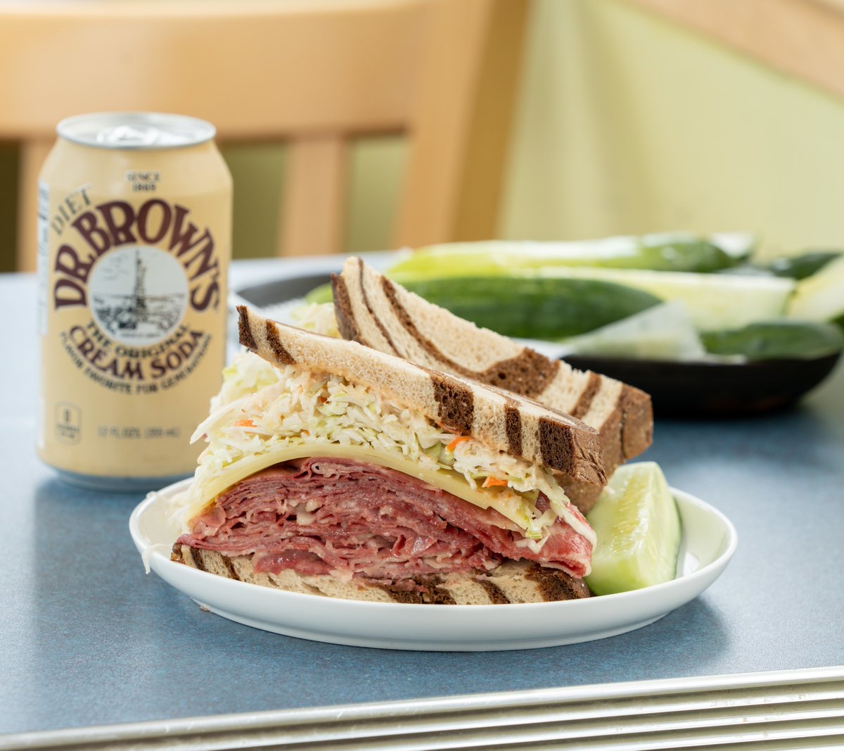 Topor's Pickles tweet media