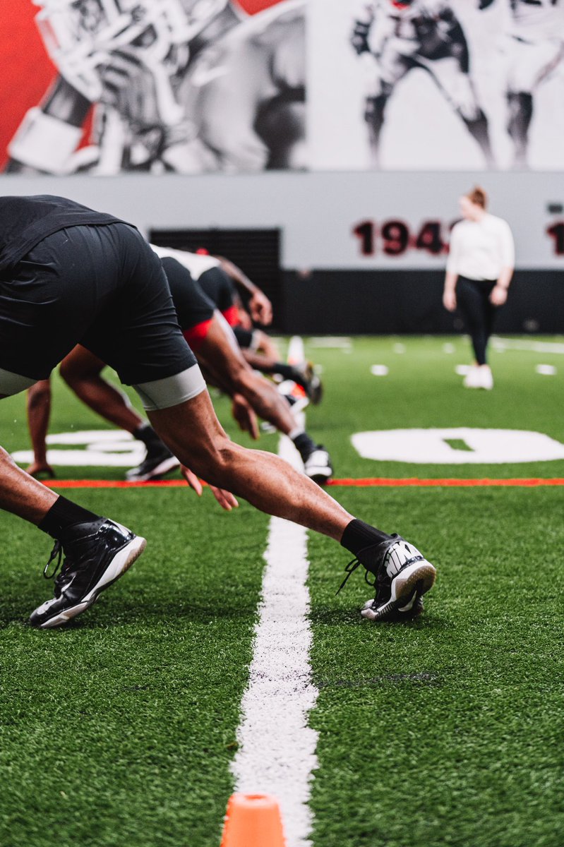 Athens NIL Club 🐶 tweet media