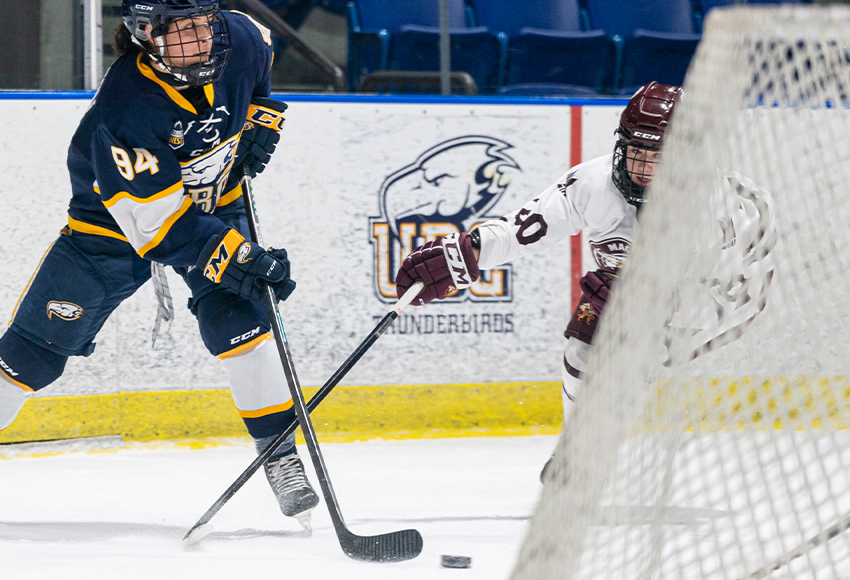 MacEwanGriffins's tweet image. W🏒| PREVIEW
After recovering from an injury that kept her out first semester, rookie D Shaelyn Hopkins making an impact for @MacEwanHockey. Griffins travel to @mruwhockey FRI (7) &amp;amp; host them SAT (5, DCA, @CanadaWest TV).
#GriffNation
📷 Rich Lam

STORY➡️macewangriffins.ca/sports/wice/20…