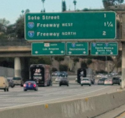 MSmithRealtor's tweet image. Los Angeles this morning 9am on route 10 @nascar haulers to the Coliseum. 2 more days!!! Welcome to town Boys. @DGodfatherMoody @TylerReddick @BubbaWallace @bkrweb @ChaseBriscoe_14 @KevinHarvick #BuschLightClash