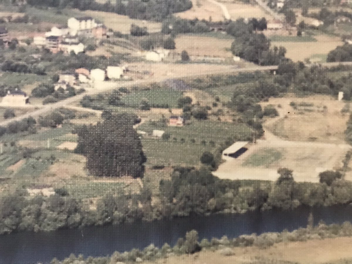 QuirogaFC's tweet photo. Os inicios do Novo San Martiño alá por finais dos 80.
#SentimentoVerde 💚
#VolvemosACasa https://t.co/8i4Ex2WE41