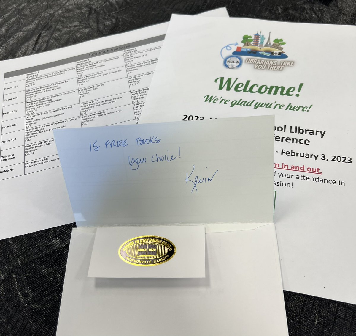 Mekayjs's tweet image. Winner winner chicken dinner! Thank you @ASLAlib for a great #ASLA23 annual conference and thank you Bound to Stay Bound for my fabulous door prize! #ALLibraries #FamilyReunion