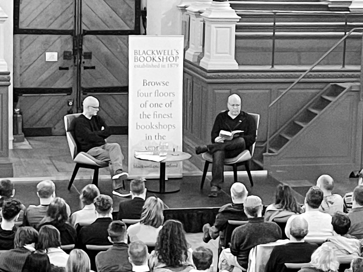 Ina_Christova's tweet image. An evening in the presence of literary greatness! 📚 How amazing to listen to @BretEastonEllis read from his new book @SheldonianOxUni @blackwelloxford 🤩 As a fan of #AmericanPsycho, #TheRulesOfAttraction and #LessThanZero this was a real treat! #writingcommunity #booktwitter