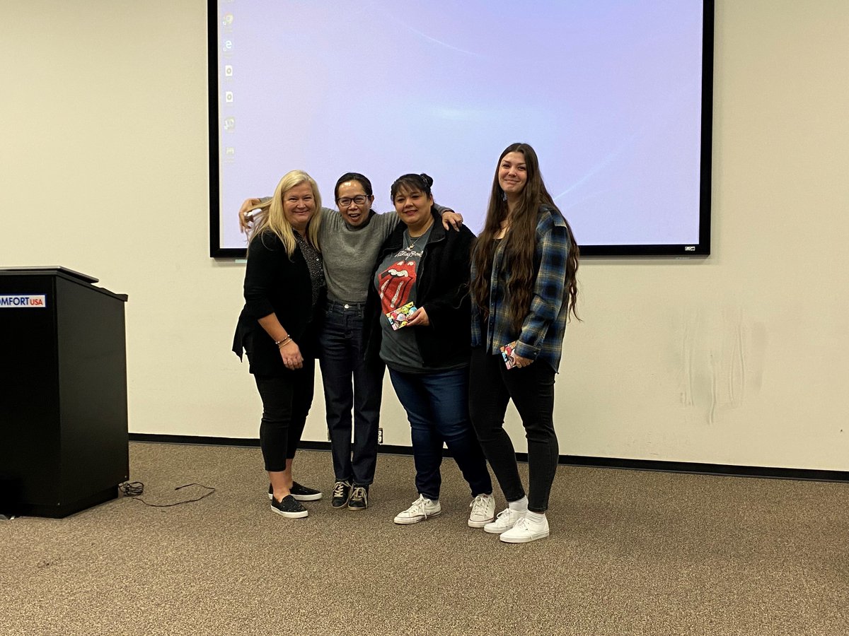 HomeComfortUSA's tweet photo. Congratulations to our Employee of the Month winners! We appreciate all of your hard work and commitment to excellence!

#happyfriday #smile #happy #5starservice #helpinghand #comfort #ComfortGuys #amazingservice #satisfactionguaranteed #homecomfortusafamily #heatingandcooling https://t.co/9mO5DeFPuy