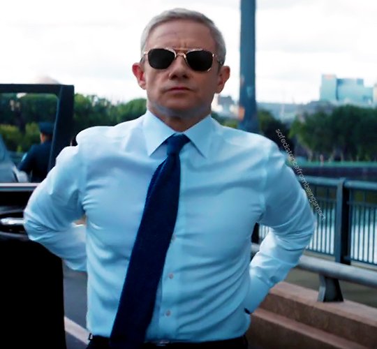 kairi2310's tweet photo. I want to congratulate Martin Freeman on his excellent pecs and nips game in Wakanda Forever! #martinfreeman #WakandaForever #everettross https://t.co/1XRwtCR3hl