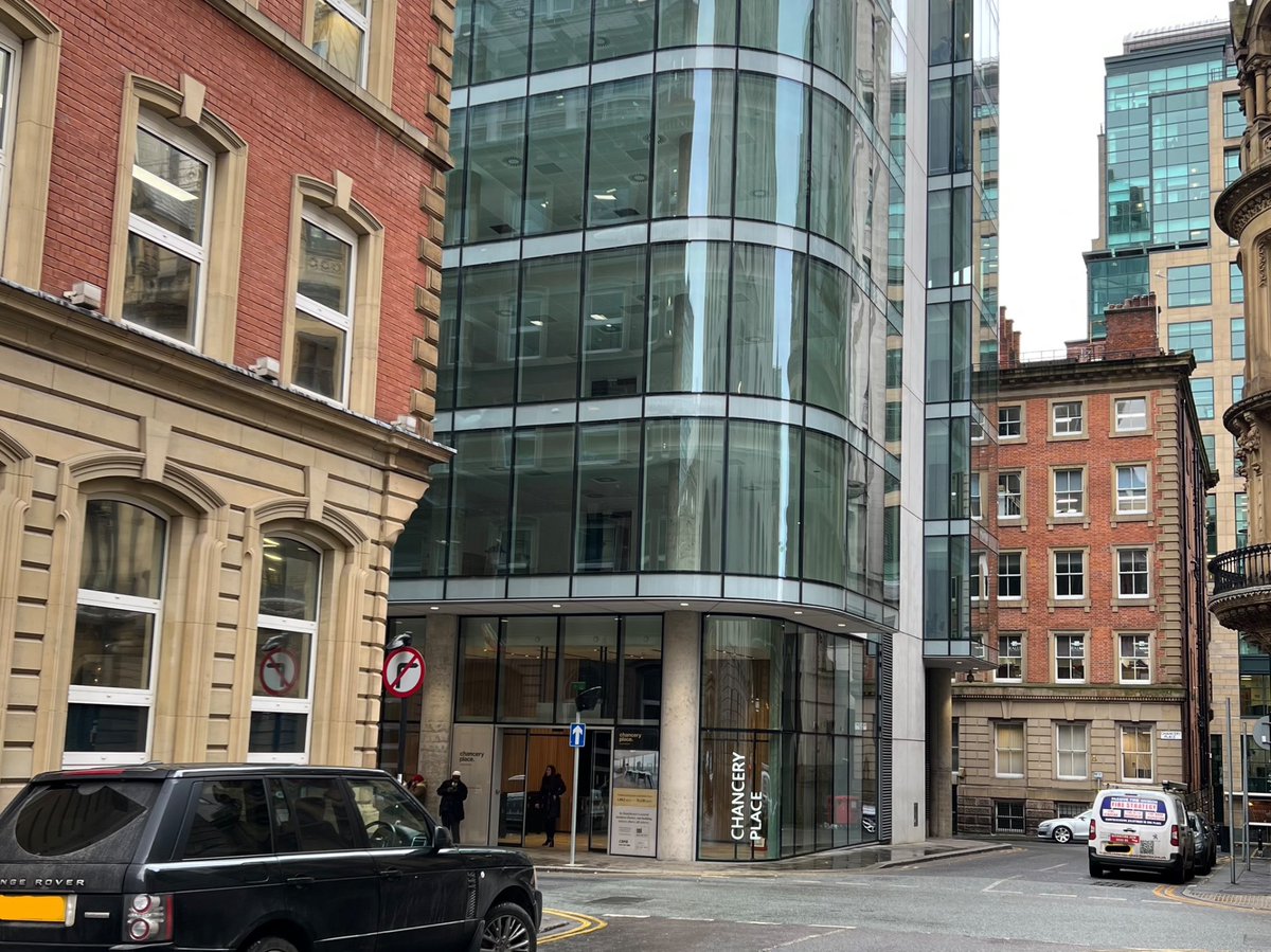 rebuildingmanchester tweet media